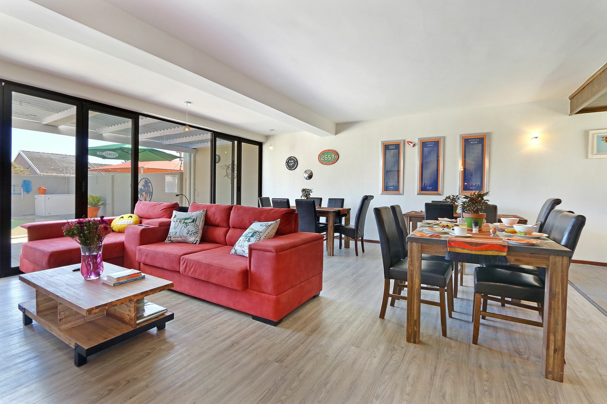 Orange Inn Melkbosstrand Bloubergstrand Exterior foto